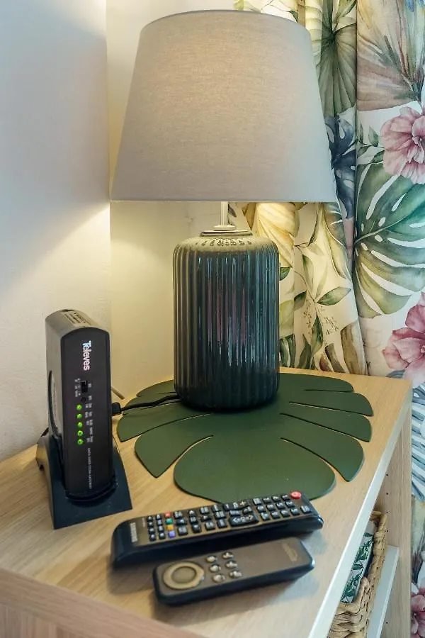 Forest Flat - Big Heated Pool, Terrace, Tv Channels, Golf Courses 圣米格尔德阿沃纳 0*,